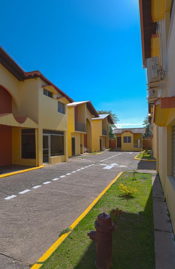 Villas Del Mar Ла-Сейба Экстерьер фото